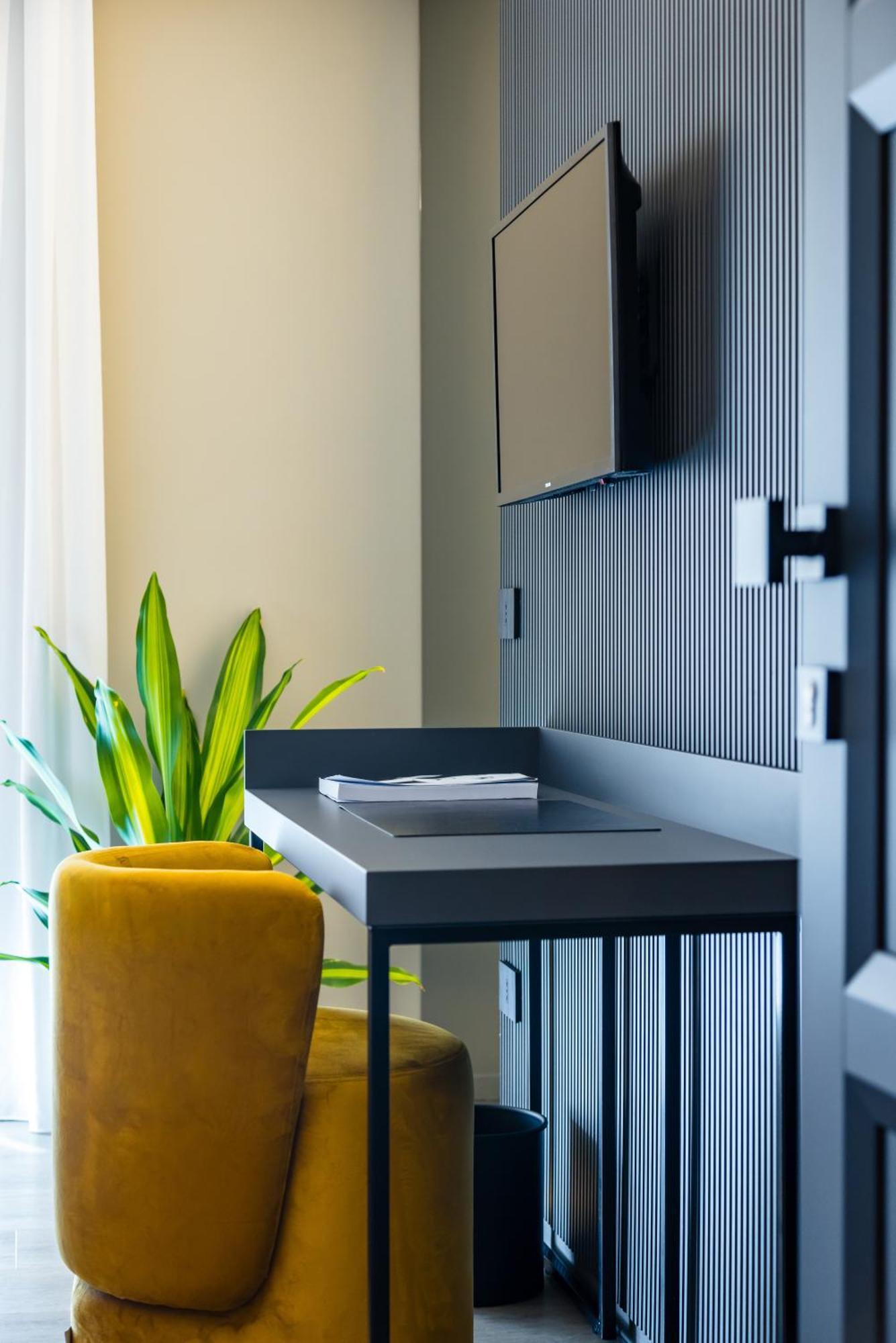 Mh Suites Plebiscito Nápoly Kültér fotó